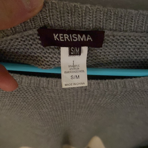 Gray / cream sweater - S/M - Picture 2 of 3